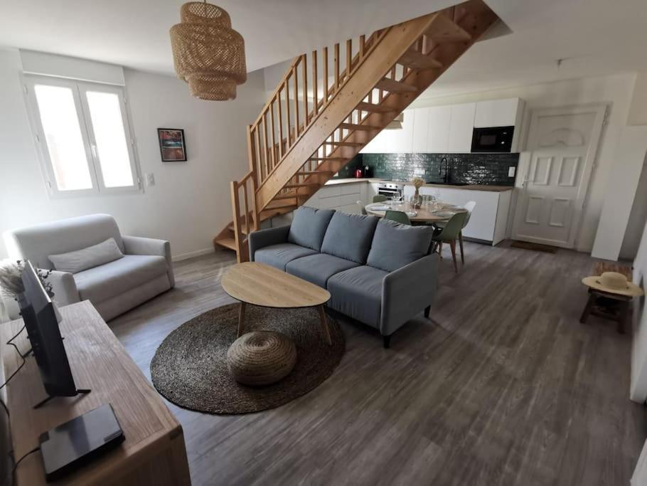 Apartment T4 Hypercentre Proche *